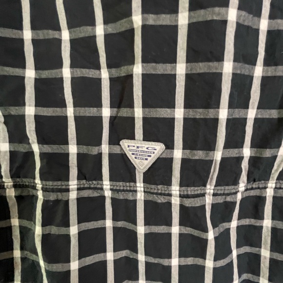 Columbia PFG plaid shirt - Picture 5 of 7